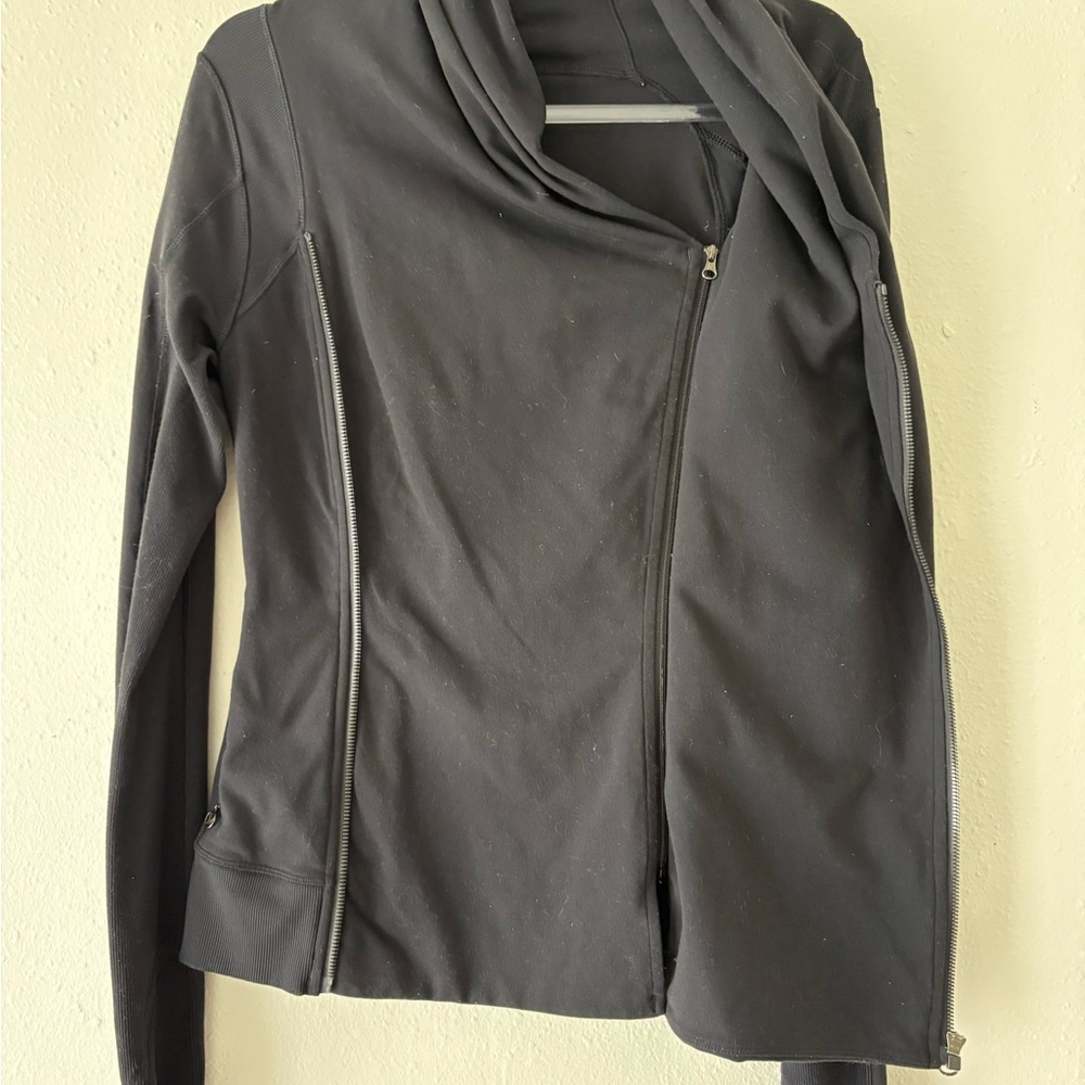 lululemon athletica Black Women's Sweater - Picture 8 of 12